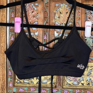 Mika Yogawear Yoga Bra Fitness Top Medium Med M EUC